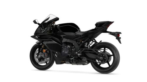 2025_YAM_YZF900R9_EU_MDNM6_360_020_03_preview_1