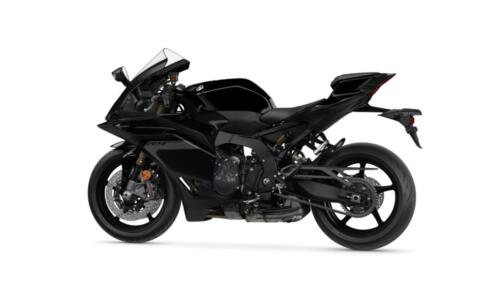 2025_YAM_YZF900R9_EU_MDNM6_360_021_03_preview_1