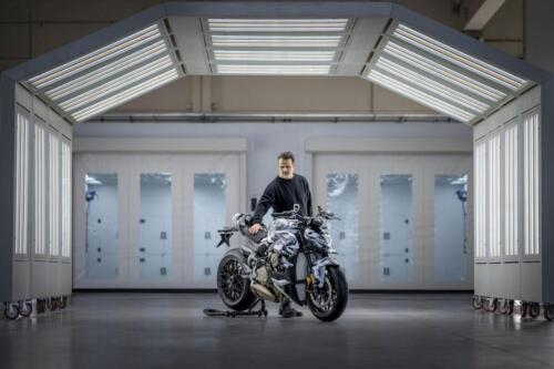 2_Ducati_Streetfighter_Centauro_Paolo Troilo_UC601875_High
