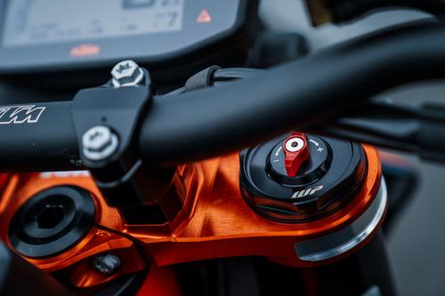 410883_MY22 KTM 890 DUKE R - Cat B