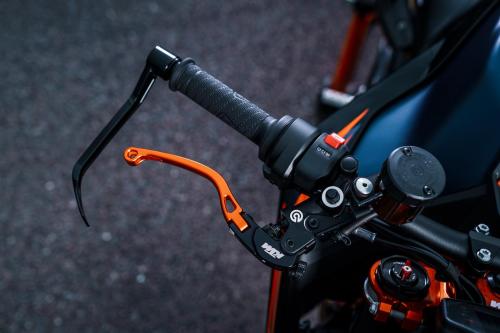 410891_MY22 KTM 890 DUKE R - Cat B