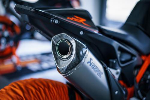 410919_MY22 KTM 890 DUKE R - Cat B