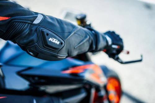 410931_MY22 KTM 890 DUKE R - Cat B