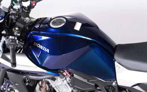 48_Honda-HAWK-11