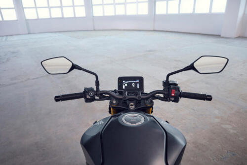 25YM Honda CB1000 Hornet