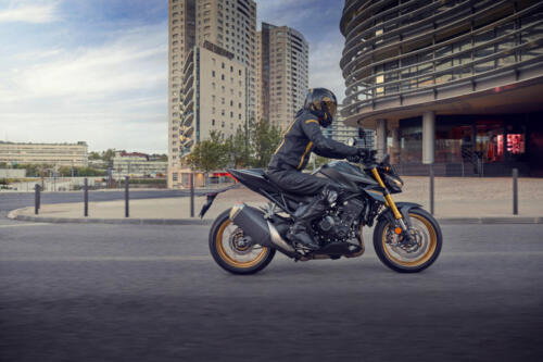 25YM Honda CB1000 Hornet