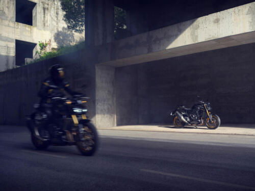 25YM Honda CB1000 Hornet