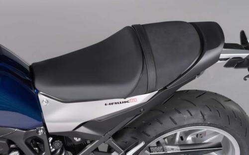 49_Honda-HAWK-11