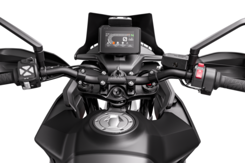 509841_MY23 KTM 890 SMT_TFT-Dashboard-STREET-Mode_Studio