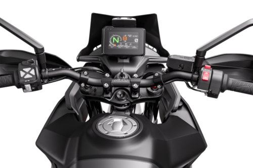 509842_MY23 KTM 890 SMT_TFT-Dashboard-SPORT-Mode_Studio