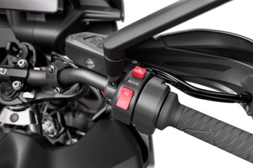 509846_MY23 KTM 890 SMT_Right-Handlebar-Switch_Studio