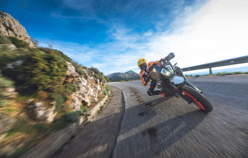 514151_KTM 890 SMT - ACTION IMAGES_KTM 890 SMT PRE - SHOOTING ACTION IMAGES