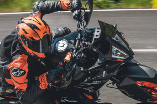 514160_KTM 890 SMT - ACTION IMAGES_KTM 890 SMT PRE - SHOOTING ACTION IMAGES