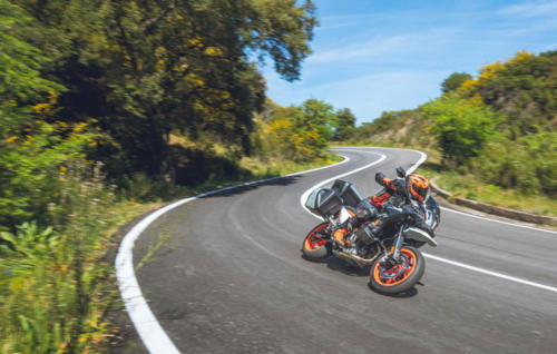 514166_KTM 890 SMT - ACTION IMAGES_KTM 890 SMT PRE - SHOOTING ACTION IMAGES