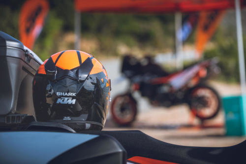 514375_KTM 890 SMT - STATIC IMAGES_KTM 890 SMT PRE - SHOOTING STATIC