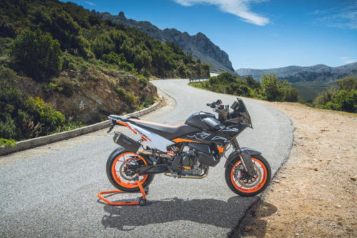 514408_KTM 890 SMT - STATIC IMAGES_KTM 890 SMT PRE - SHOOTING STATIC