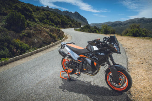 514426_KTM 890 SMT - STATIC IMAGES_KTM 890 SMT PRE - SHOOTING STATIC