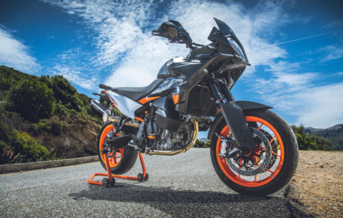 514428_KTM 890 SMT - STATIC IMAGES_KTM 890 SMT PRE - SHOOTING STATIC