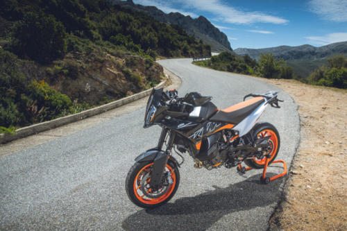 514431_KTM 890 SMT - STATIC IMAGES_KTM 890 SMT PRE - SHOOTING STATIC