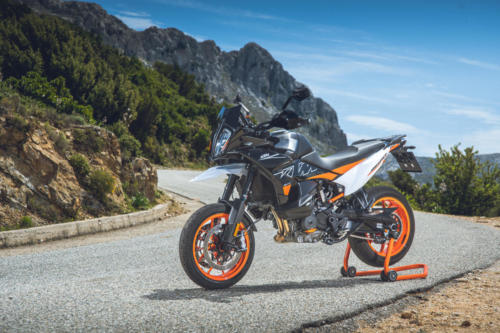 514463_KTM 890 SMT - STATIC IMAGES_KTM 890 SMT PRE - SHOOTING STATIC