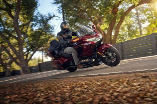 25YM HONDA GL1800 GOLD WING TOUR