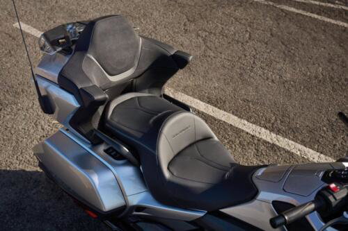 25YM HONDA GL1800 GOLD WING TOUR