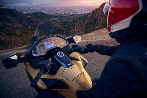 25YM HONDA GL1800 GOLD WING TOUR