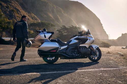 25YM HONDA GL1800 GOLD WING TOUR