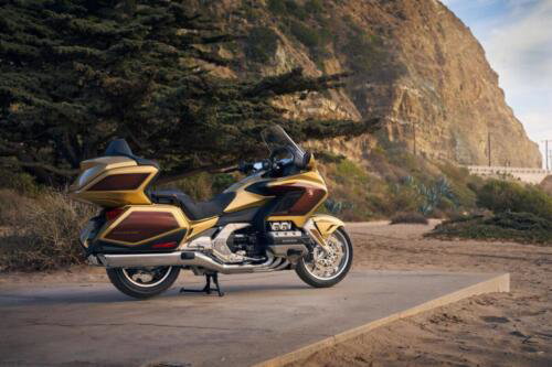 25YM HONDA GL1800 GOLD WING TOUR