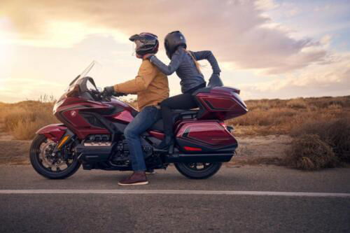 25YM HONDA GL1800 GOLD WING TOUR