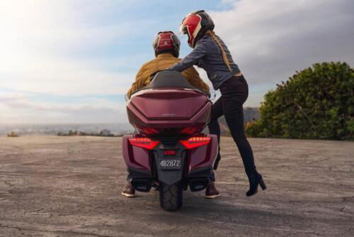 25YM HONDA GL1800 GOLD WING TOUR