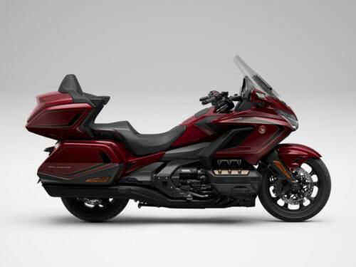 25YM HONDA GL1800 GOLD WING TOUR