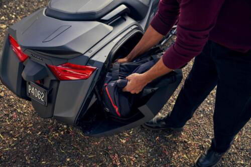 25YM HONDA GL1800 GOLD WING