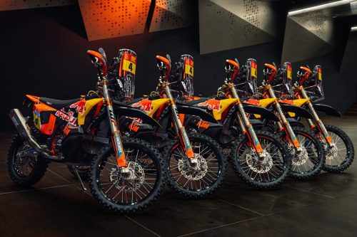 694016_2026 KTM 450 RALLY REPLICA DANIEL SANDERS EDITION_MY26 KTM 450 RALLY REPLICA_DANIEL SANDERS EDITION_DANIEL SANDERS REPLICA