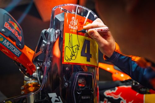 694019_2026 KTM 450 RALLY REPLICA DANIEL SANDERS EDITION_MY26 KTM 450 RALLY REPLICA_DANIEL SANDERS EDITION_DANIEL SANDERS REPLICA