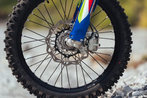 707483_MY26-KTM-450-EXC-F-6DAYS_KTM EXC 6DAYS_DETAILS