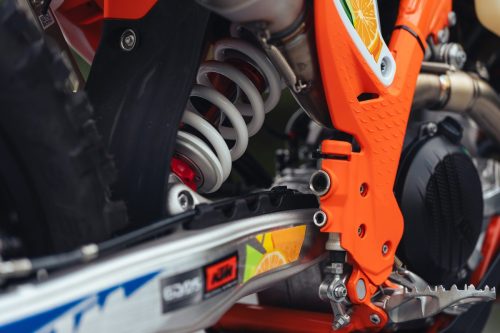 707500_MY26-KTM-450-EXC-F-6DAYS_KTM EXC 6DAYS_DETAILS