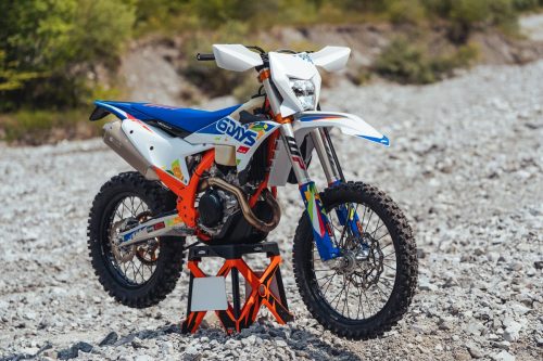 707991_MY26-KTM-450-EXC-F-6DAYS_KTM EXC 6DAYS_STATIC