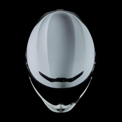 764_EOX_GHOST_OVERHEAD