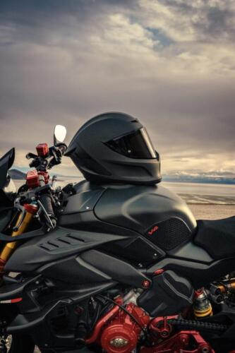 853_EOX_RAW CARBON_L6