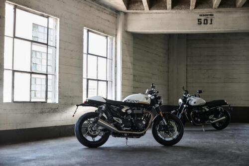 ACC-OE_SpeedTwin1200_MY25_CW4I3355_GE