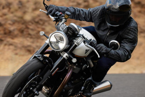 ACC_SpeedTwin1200_MY25_007588_JP