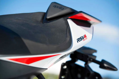 Aprilia RSV4 und Tuono V4 Limited Edition 2023 (11)_1