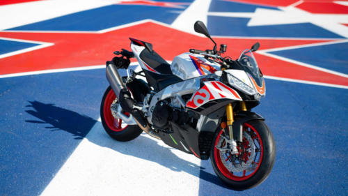 Aprilia RSV4 und Tuono V4 Limited Edition 2023 (12)_1