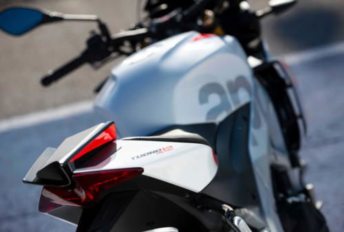 Aprilia RSV4 und Tuono V4 Limited Edition 2023 (17)_1