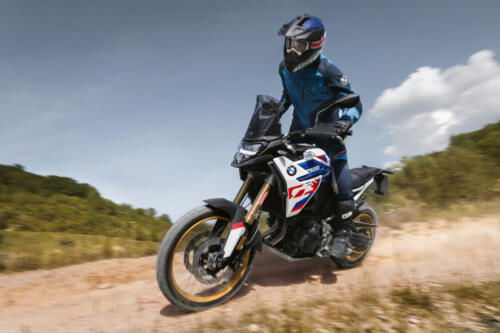 BMW F 900 GS (2)