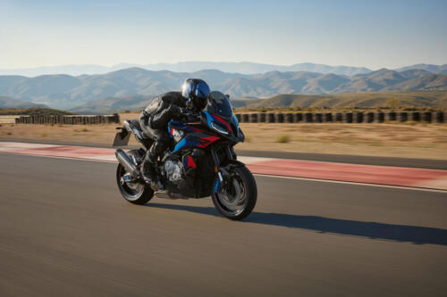 BMW M 1000 XR - 2024 (2)
