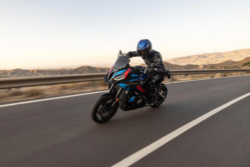 BMW M 1000 XR - 2024 (20)