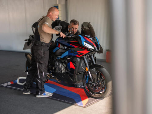 BMW M 1000 XR - 2024 (30)