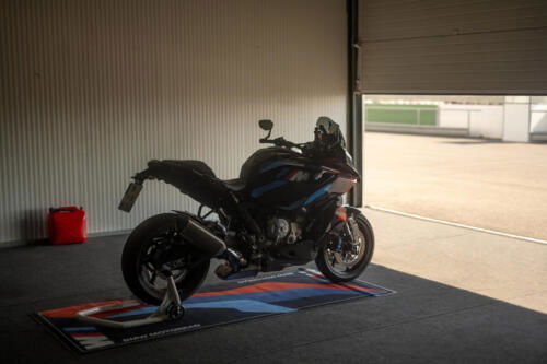 BMW M 1000 XR - 2024 (40)